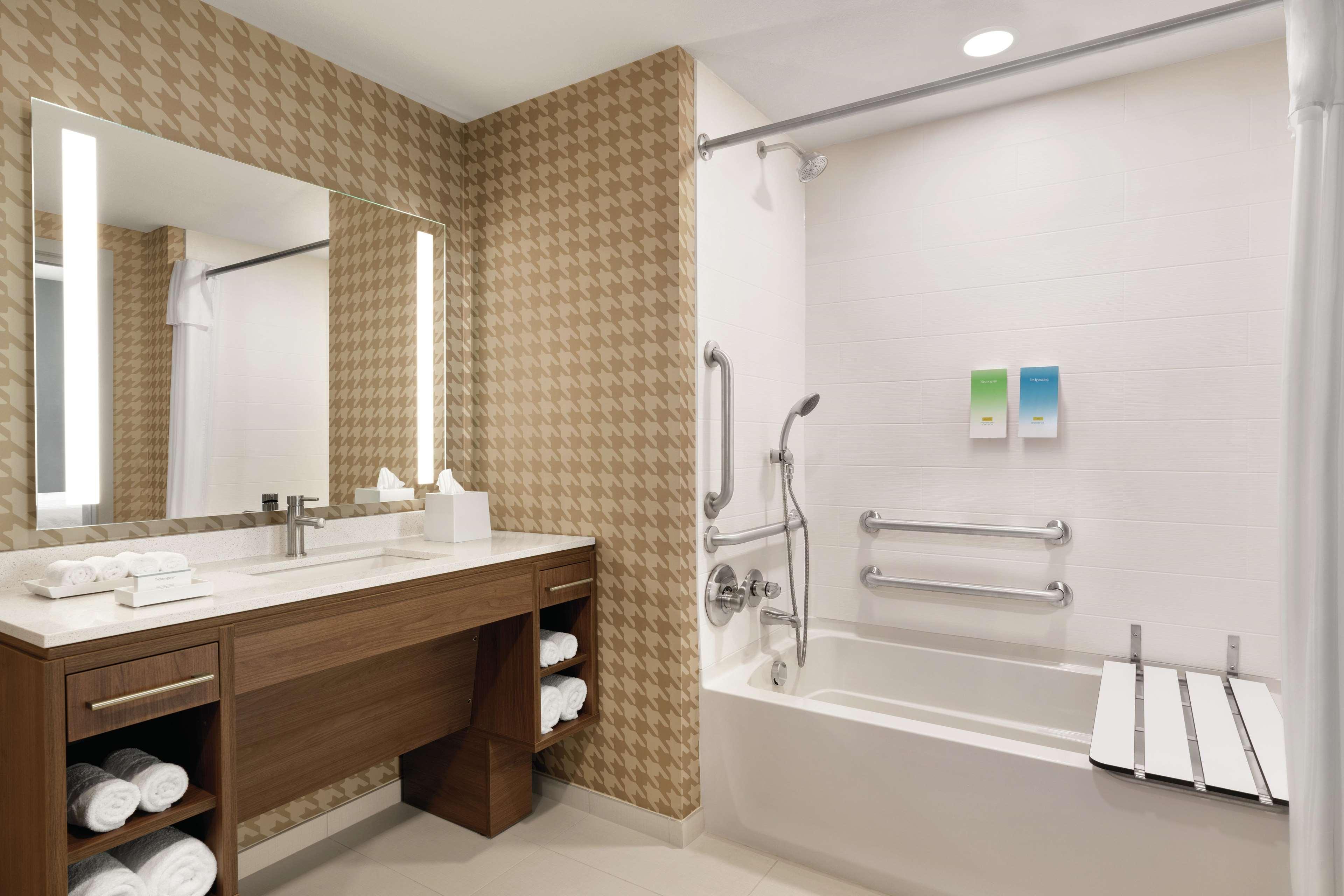 Home2 Suites By Hilton Lancaster Exterior photo