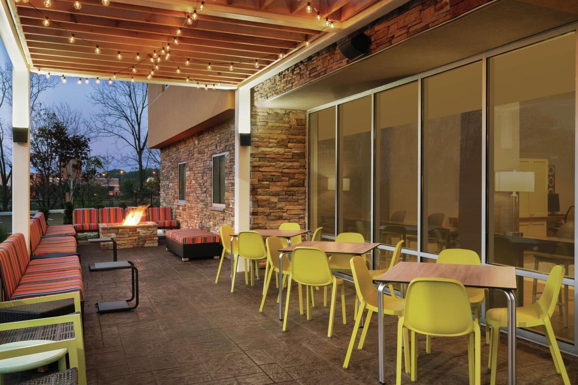 Home2 Suites By Hilton Lancaster Exterior photo